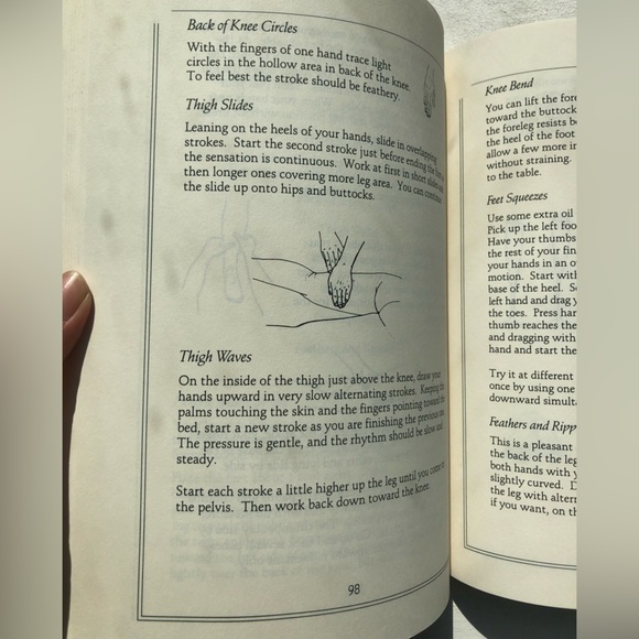 Romantic Massage: Ten Unforgettable Massages for Special Occasions, Anne K. Rush - Picture 7 of 17